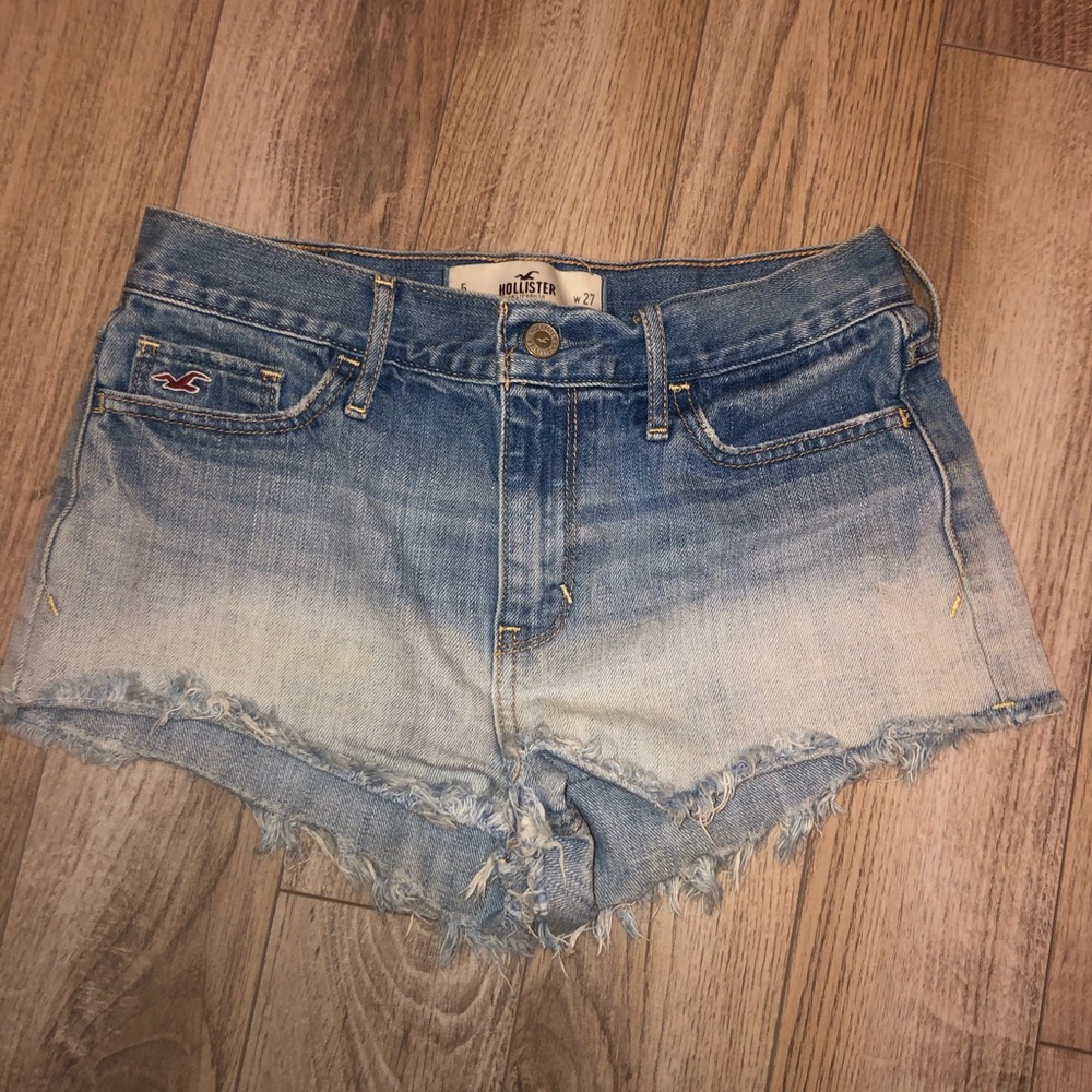 hollister ombré denim shorts